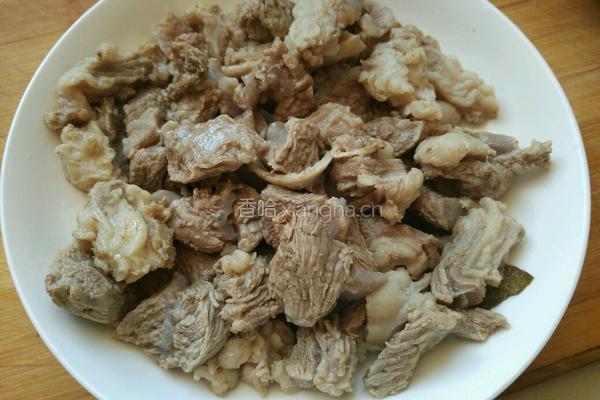 红烧羊肉胡萝卜的做法图解6