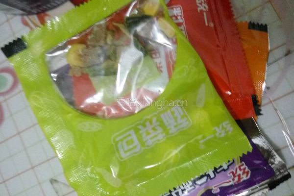 酸菜泡面的做法图解3
