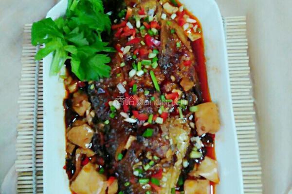 豆腐烧鯿鱼的做法图解4