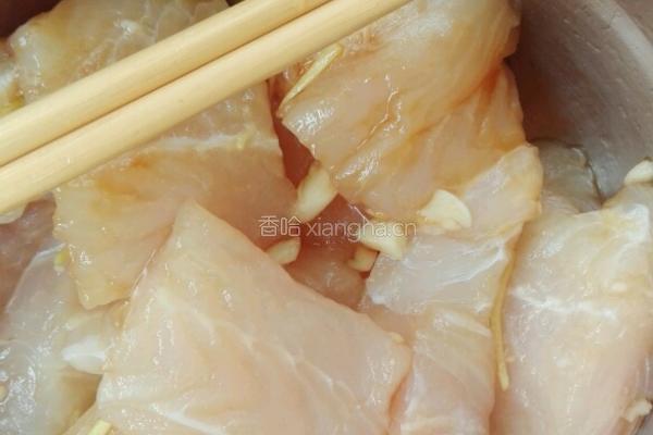 香煎巴沙鱼柳的做法图解1