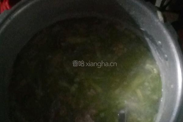 丝瓜鱼片粥的做法图解5