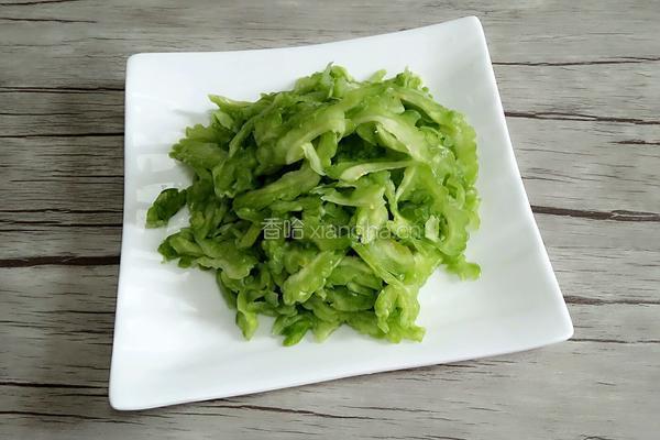 辣椒炒苦瓜的做法图解6