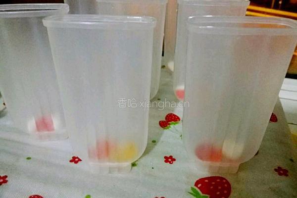 QQ糖香蕉冰棒的做法图解6