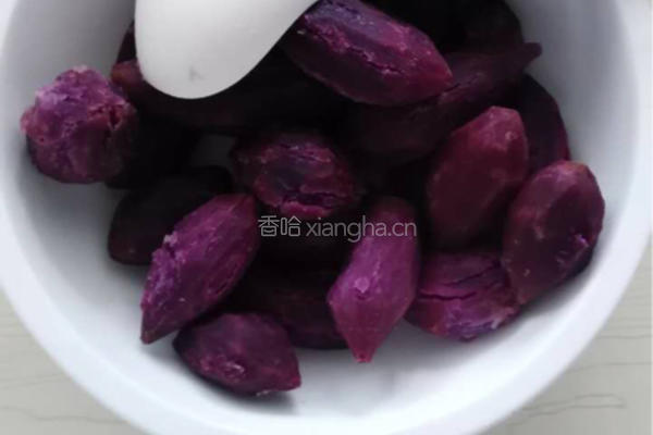紫薯白糖花生红枣包子的做法图解2