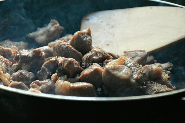 孜然羊肉的做法图解4