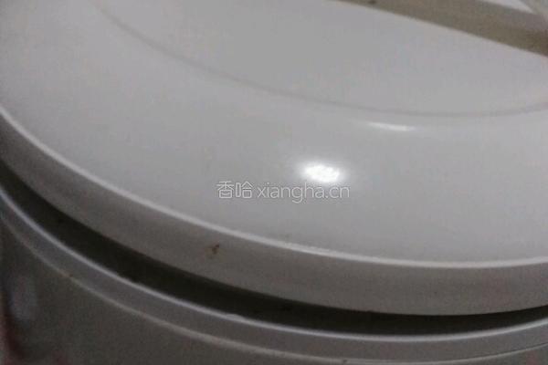 炸土豆的做法图解1