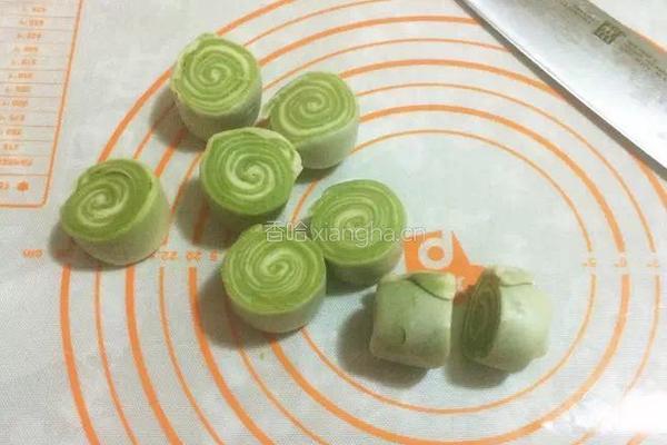 抹茶蛋黄酥的做法图解9