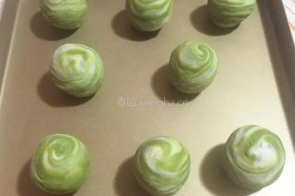 抹茶蛋黄酥的做法图解11