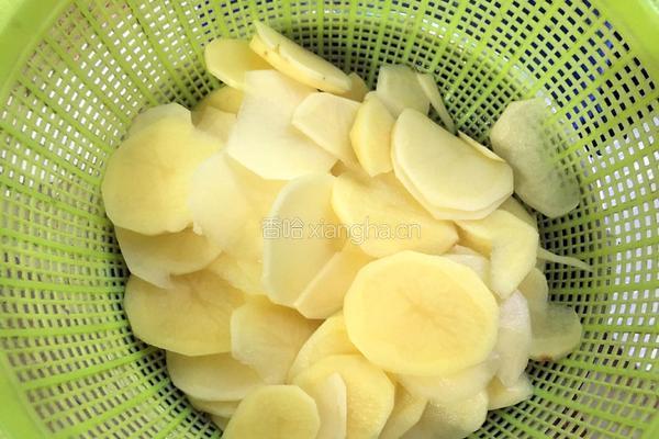 土豆片的做法图解4