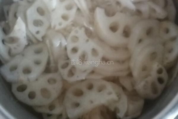 莲藕苹果汁的做法图解1