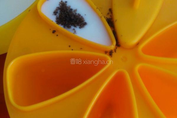 奥利奥酸奶雪糕的做法图解2