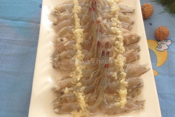 蒜蓉粉丝蒸开边虾的做法图解4