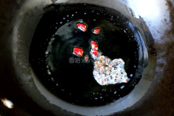 凉拌洋葱木耳的做法图解5