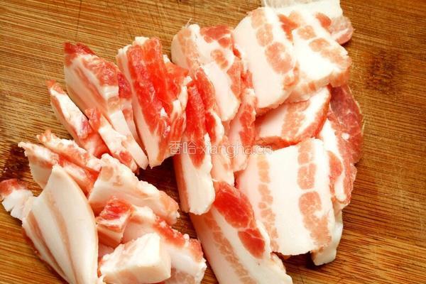 芦笋炒肉的做法图解2