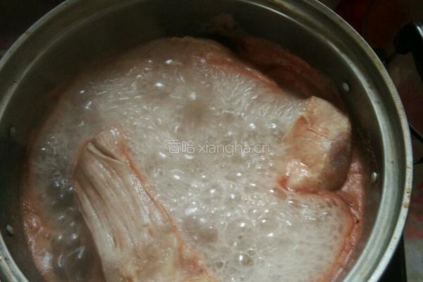 红烧肉顿土豆的做法图解1
