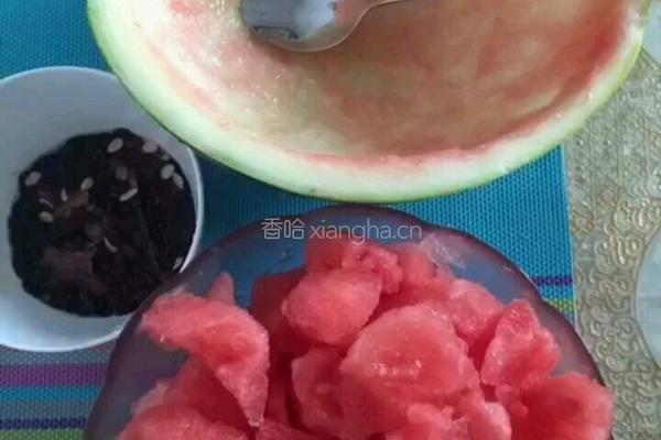 西瓜q弹无籽果冻的做法图解1