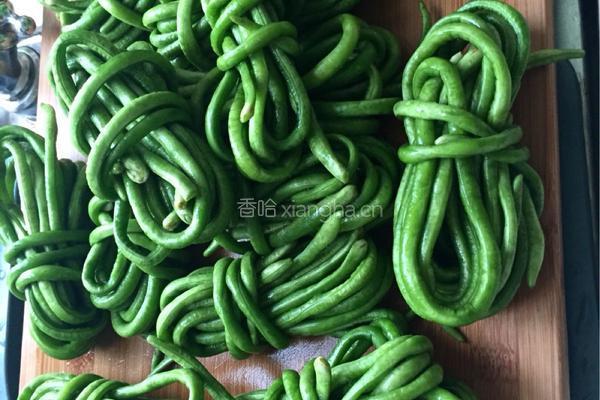 自制酸豆角的做法图解3