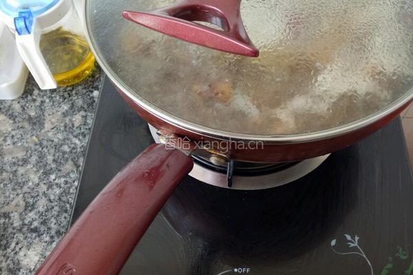 家常辣炒鸡骨架的做法图解5