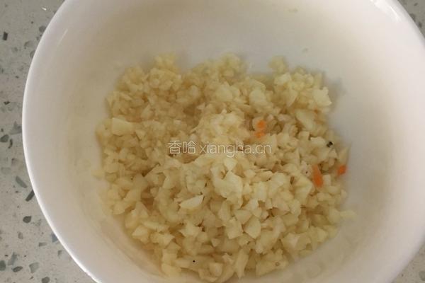 胡萝卜韭菜肉饺儿童水饺的做法图解4