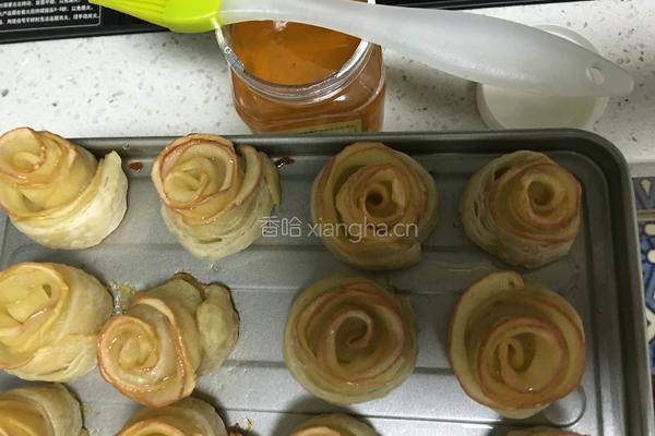 七夕礼物之一(苹果玫瑰花)的做法图解14