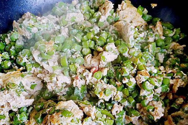 虾酱鸡蛋炒四季豆的做法图解6