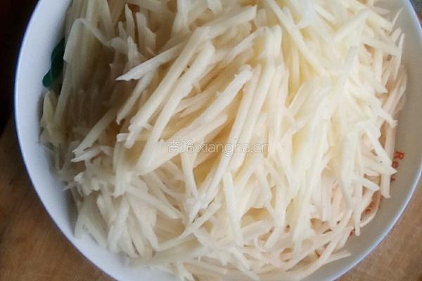炒土豆丝的做法图解2