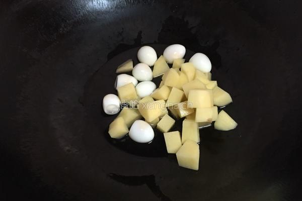 土豆鹌鹑蛋烧排骨的做法图解10