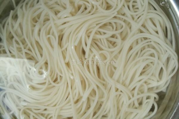 鸡蛋炒挂面的做法图解4