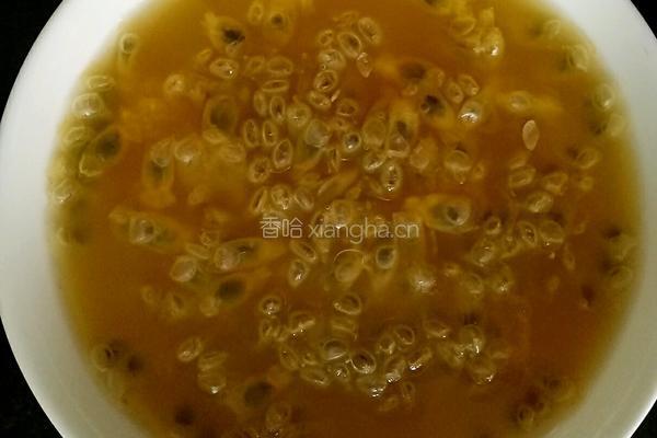 蜂蜜百香果汁的做法图解6