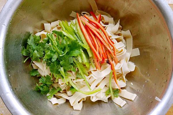 凉拌干豆腐的做法图解7