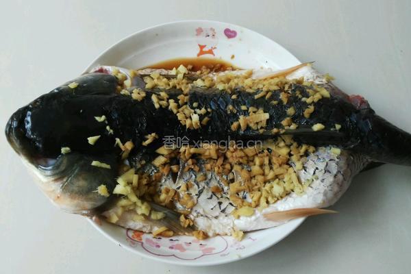 酱香烤鱼的做法图解1