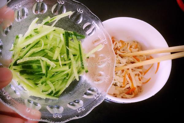 酸辣凉拌三丝的做法图解11