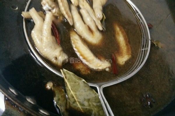 私家卤鸡爪的做法图解4