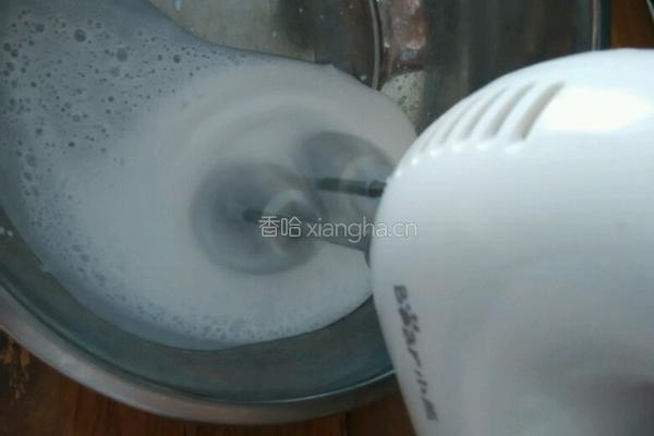 香蕉冰淇凌的做法图解1