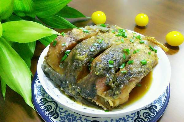 红烧鲤鱼的做法图解8