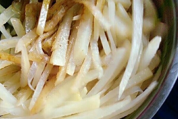 凉调土豆丝的做法图解8