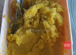 红薯饼的做法图解1