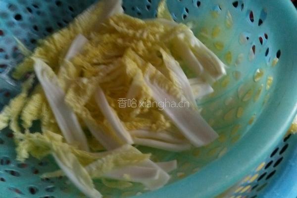 蒜蓉粉丝蒸白菜的做法图解3