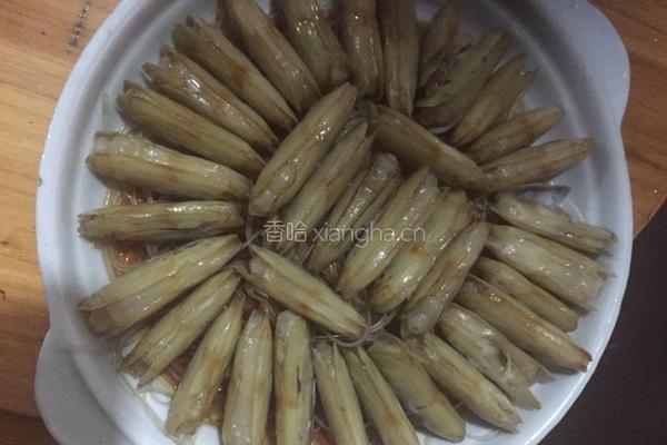 蒜蓉粉丝蛏子的做法图解6