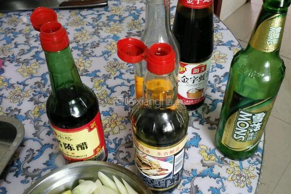 传食炖传奇花鲢鱼的做法图解2