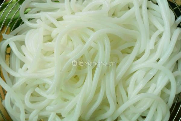胡萝卜青菜鸡蛋炒粉的做法图解4