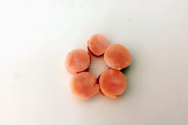 五星红旗迎风飘扬#中国必胜的做法图解8