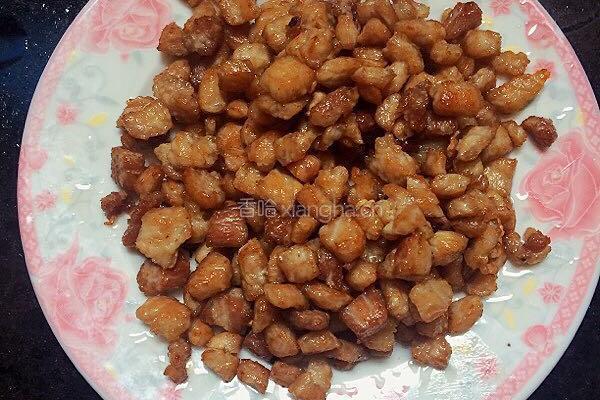 香菇肉丁辣酱的做法图解6