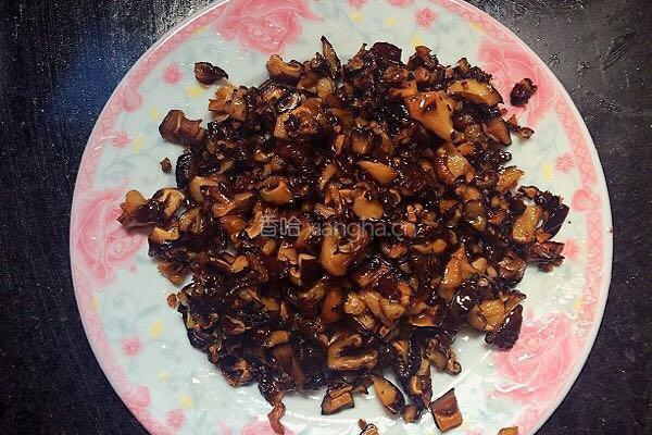 香菇肉丁辣酱的做法图解8