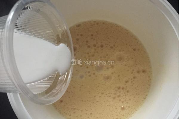 葡萄干马芬杯的做法图解5