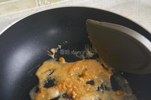 咸蛋黄豆腐的做法图解4