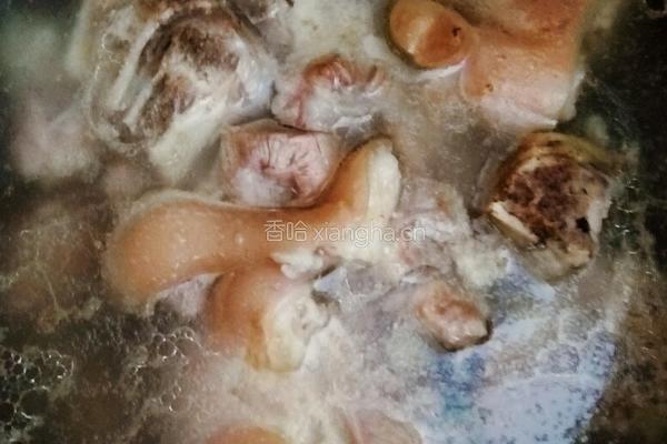 炖猪蹄的做法图解3