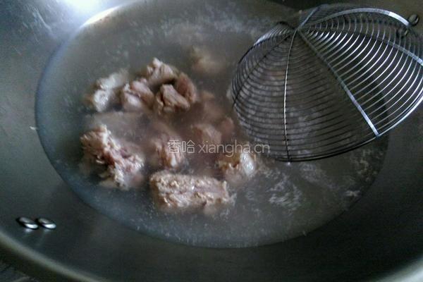 特香的粉蒸排骨的做法图解3