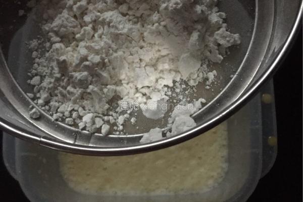 葡萄干戚风的做法图解5