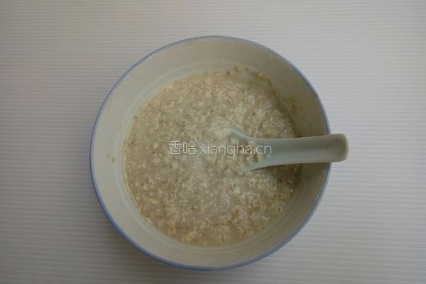 牛奶燕麦片的做法图解3